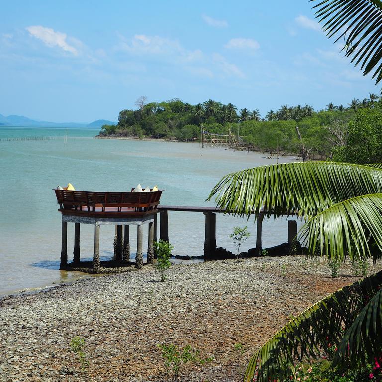 The Blue Sky Resort @ Ranong Dış mekan fotoğraf