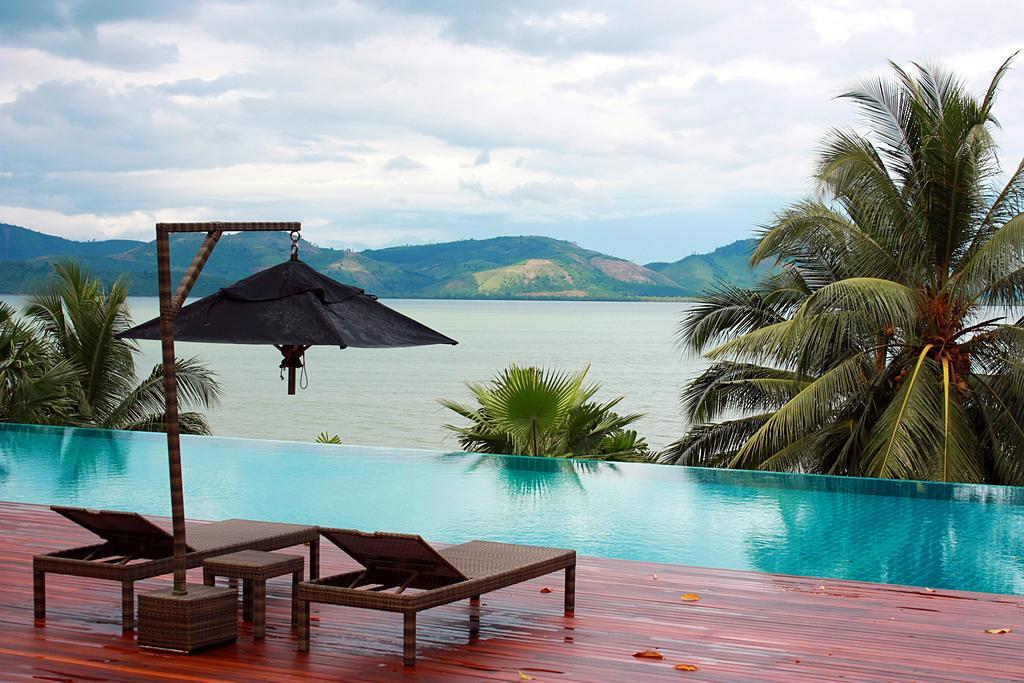 The Blue Sky Resort @ Ranong Dış mekan fotoğraf